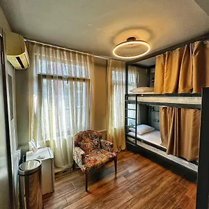  Ostello Nomad Karakoey